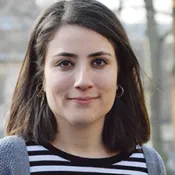 Bild på Cansu Bostan av Emma Lord.