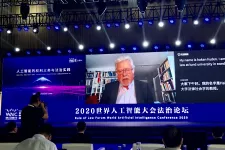 Håkan Hydéns presentation visades i direktsändning på en stor skärmo i Shanghai